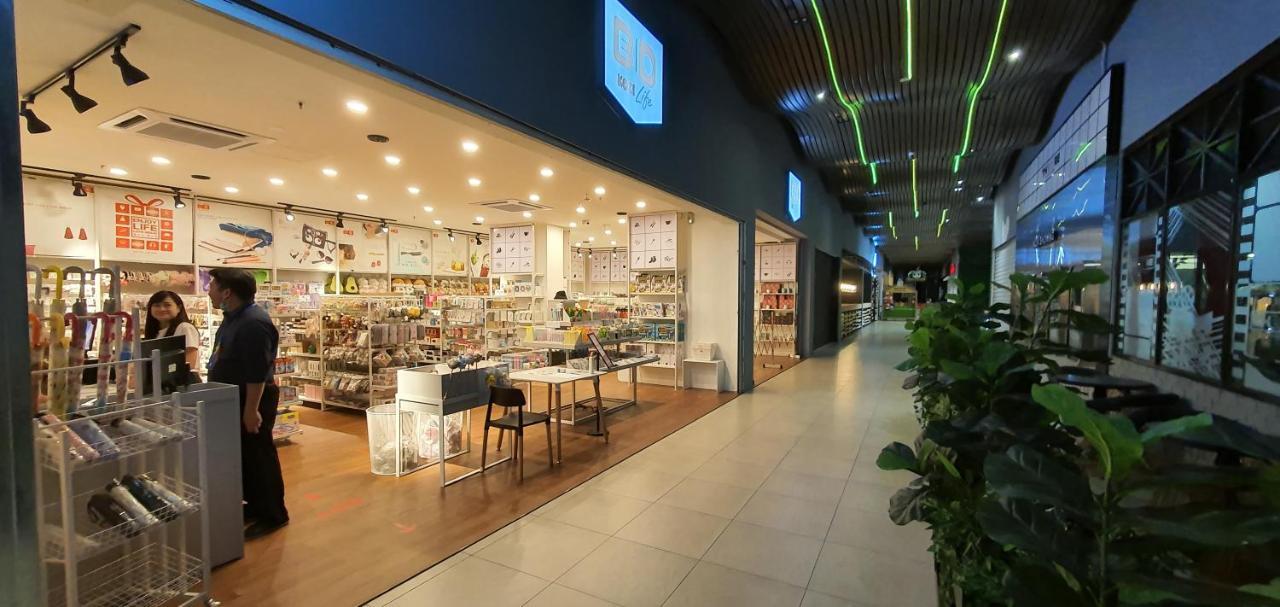Kozi Square New Sgh Cozy Home 8A กูชิง ภายนอก รูปภาพ