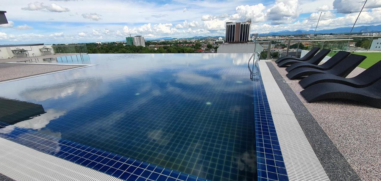 Kozi Square New Sgh Cozy Home 8A กูชิง ภายนอก รูปภาพ